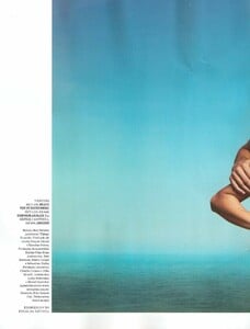 VogueBR_November2010_SolDeVerao_15.jpg