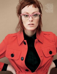 VogueUK_January2013_ByTheBook_09.jpg