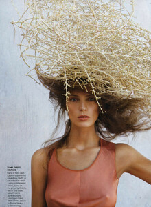 VogueUS_January2010_GoWest_03.jpg