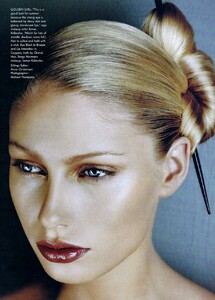 VogueUS_July1996_TheLightBrigade_04.jpg