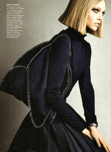 VogueUS_November2010_NaturallyRefined_08.jpg