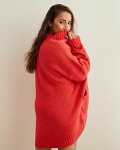 aly-raisman-aerie-winter-collection-2018-1.thumb.jpg.731aad6c1b79d428386b946405ea291b.jpg