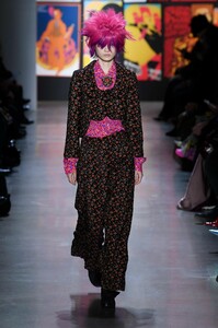 anna-sui-f19-23(1).thumb.jpg.3c09ec3b79e912e016350f6c5433e836.jpg