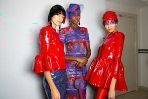 armani-prive-hc-bks-m-rs19-3237.thumb.jpg.8c856128d885601b44f4718f92b0a1a1.jpg