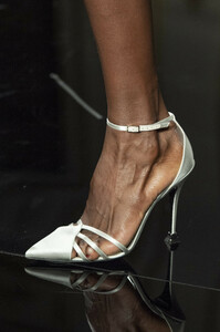 armani-prive-hc-clp-rs19-0953.thumb.jpg.806c54a885dc1f7a50a01492845d5e36.jpg