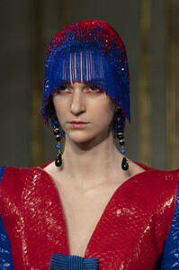 armani-prive-hc-clp-rs19-1619.thumb.jpg.2b6c568682457a91e6077b0ffa2d11f1.jpg