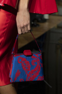armani-prive-hc-clp-rs19-1731.thumb.jpg.d52204344f5dc95fc18467975ba26659.jpg