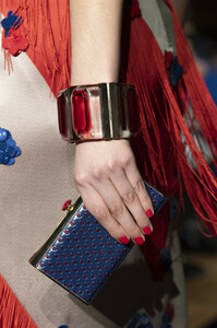 armani-prive-hc-clp-rs19-2009.thumb.jpg.4e96cef4ea70b36922778fd7308de4fc.jpg