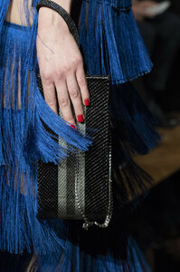 armani-prive-hc-clp-rs19-2310.thumb.jpg.ad70e59bf57aa007407082250734da4a.jpg