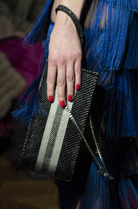 armani-prive-hc-clp-rs19-2311.thumb.jpg.5335ba9b678c515ac6dee009841e76f4.jpg
