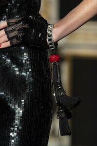 armani-prive-hc-clp-rs19-2402.thumb.jpg.c4f48e25c26d98f8198c8665ddfee223.jpg