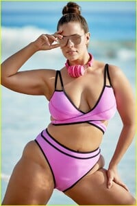 ashley-graham-goes-retro-for-new-swimsuits-for-all-collection-02.jpg
