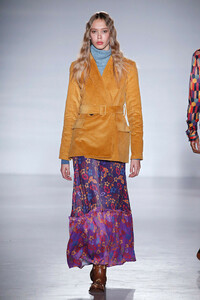 aubergin_pasarela_199110758_683x.thumb.jpg.d0bb80bc94ea4bb92977edec8e48bfb4.jpg