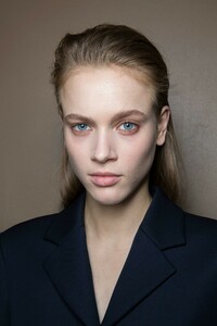 backstage-defile-boss-automne-hiver-2019-2020-new-york-coulisses-141.thumb.jpg.da7faa00fca9ba8d5b719483d901e6af.jpg