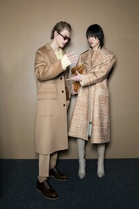 backstage-defile-boss-automne-hiver-2019-2020-new-york-coulisses-76.thumb.jpg.8bed917cdd7ff64b6db5c585a499fdb6.jpg
