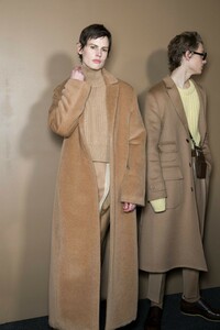 backstage-defile-boss-automne-hiver-2019-2020-new-york-coulisses-83.thumb.jpg.e1279d9e498c3f9737cafb3ec716fc40.jpg