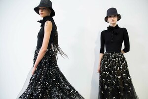 backstage-defile-christian-dior-automne-hiver-2019-2020-paris-coulisses-104.thumb.jpg.378deeb0d9914a3ddaab6336d6fe1830.jpg