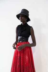 backstage-defile-christian-dior-automne-hiver-2019-2020-paris-coulisses-172.thumb.jpg.366d9c52d7d02f6e78eafe4c1d0fdc43.jpg