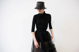 backstage-defile-christian-dior-automne-hiver-2019-2020-paris-coulisses-269.thumb.jpg.ab9b54dd2ac4d9525442ab66db1f74d2.jpg