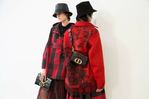 backstage-defile-christian-dior-automne-hiver-2019-2020-paris-coulisses-70.thumb.jpg.fa31d72898b43a322bfeebf7792cb944.jpg