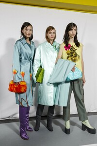 backstage-defile-dries-van-noten-automne-hiver-2019-2020-paris-coulisses-71.thumb.jpg.a1957ebbf842c4e15d1416b6a175d406.jpg