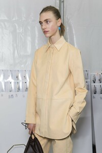 backstage-defile-jil-sander-automne-hiver-2019-2020-milan-coulisses-20.thumb.jpg.ab260228b22f05d34b0a389284d72dc8.jpg