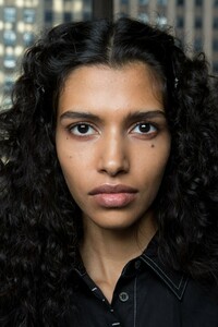 backstage-defile-longchamp-automne-hiver-2019-2020-new-york-coulisses-12.thumb.jpg.8872fe459222ccb90a6978706512eb09.jpg