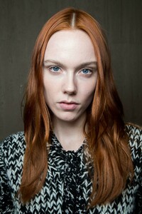 backstage-defile-longchamp-automne-hiver-2019-2020-new-york-coulisses-81.thumb.jpg.f779efe5387066d5b1f88291753b54b3.jpg