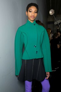 backstage-defile-mugler-automne-hiver-2019-2020-paris-coulisses-92.thumb.jpg.b8f32c2b392b69500d09be822261fcda.jpg