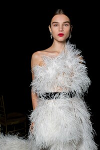 backstage-defile-oscar-de-la-renta-automne-hiver-2019-2020-new-york-coulisses-63.thumb.jpg.6ed5b0e34756a6531aadbc8708ac7388.jpg