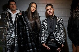 backstage-defile-philipp-plein-automne-hiver-2019-2020-new-york-coulisses-121.thumb.jpg.5a045ac98b4101857ffcc130d31942a8.jpg