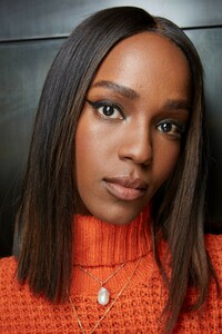 backstage-defile-philipp-plein-automne-hiver-2019-2020-new-york-coulisses-23.thumb.jpg.3541fff41ed639025ce33dfc30916ec5.jpg