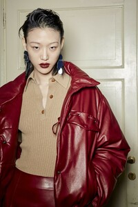 backstage-defile-salvatore-ferragamo-automne-hiver-2019-2020-milan-coulisses-32.thumb.jpg.81b8ec57c2d51e1a0f32993088912f84.jpg