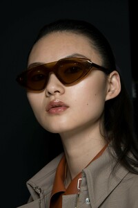 backstage-defile-sportmax-automne-hiver-2019-2020-milan-coulisses-22.thumb.jpg.300bfd76a1f1d02af2cd4d8f2d03bcf9.jpg