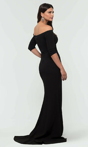 black-dress-KL-200118-b.thumb.jpg.e619c29513a989b310ea2929dc81f995.jpg