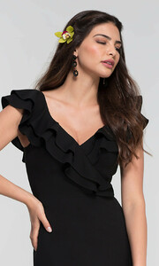 black-dress-KL-200119-c.thumb.jpg.a2bbd997a00b490d1121de71b87780d2.jpg