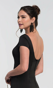 black-dress-KL-200133-d.thumb.jpg.4bd778f5966e9b29bd9b4729eed4410f.jpg