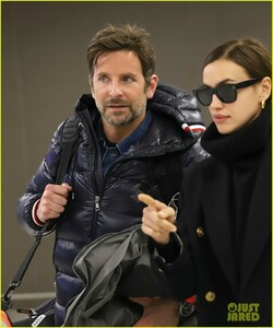 bradley-cooper-irina-shayk-airport-photos-09.jpg