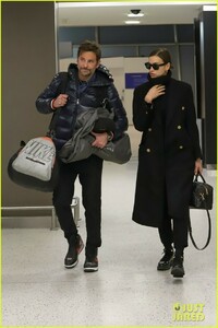 bradley-cooper-irina-shayk-airport-photos-14.jpg