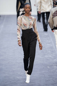 cavalli-rf19-0594.thumb.jpg.f4f33088e432de88c4ea332ce87dbe4b.jpg