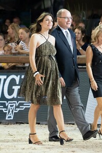 charlotte-casiraghi-13th-monte-carlo-international-show-jumping-1.jpg