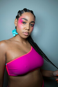 chromat-bks-m-rf19-8461.thumb.jpg.236b59567e1cd947fc8dc43454b8a593.jpg
