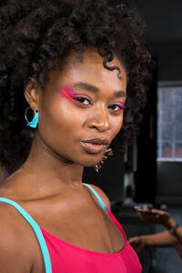chromat-bks-m-rf19-8526.thumb.jpg.38c2292adb81eeb6124708eab5284d35.jpg