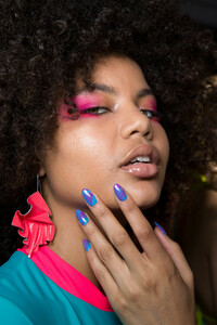 chromat-bks-m-rf19-8549.thumb.jpg.b39e5a3b03e840c9df608ce93a4174f3.jpg