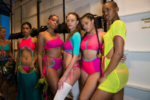 chromat-bks-m-rf19-8613.thumb.jpg.23f5c05878aa535e7ddd669afb6d1dcc.jpg