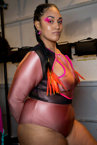 chromat-bks-m-rf19-8734.thumb.jpg.7a61d1e8841da84f482c784151a75378.jpg