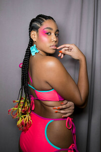 chromat-bks-m-rf19-8864.thumb.jpg.33faa833280ac4a934247d55d3308200.jpg
