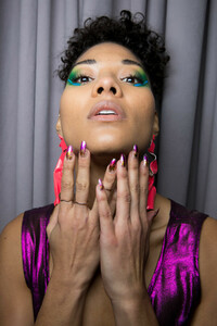 chromat-bks-m-rf19-8891.thumb.jpg.8acfb607df28795e14c28c762877b232.jpg