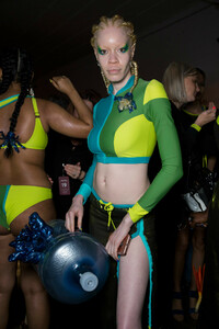 chromat-bks-m-rf19-9105.thumb.jpg.4891f3f478820ebd2e0555f4aab5cb7f.jpg