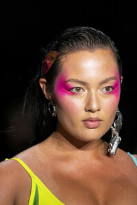 chromat-clp-rf19-0049.thumb.jpg.b5701a8c3d9a97bac6682f567ecd21ab.jpg